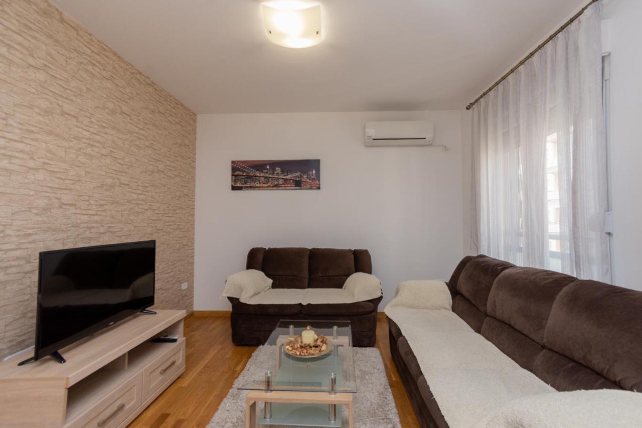 City Compass Apartment 2 Podgorica Exterior photo