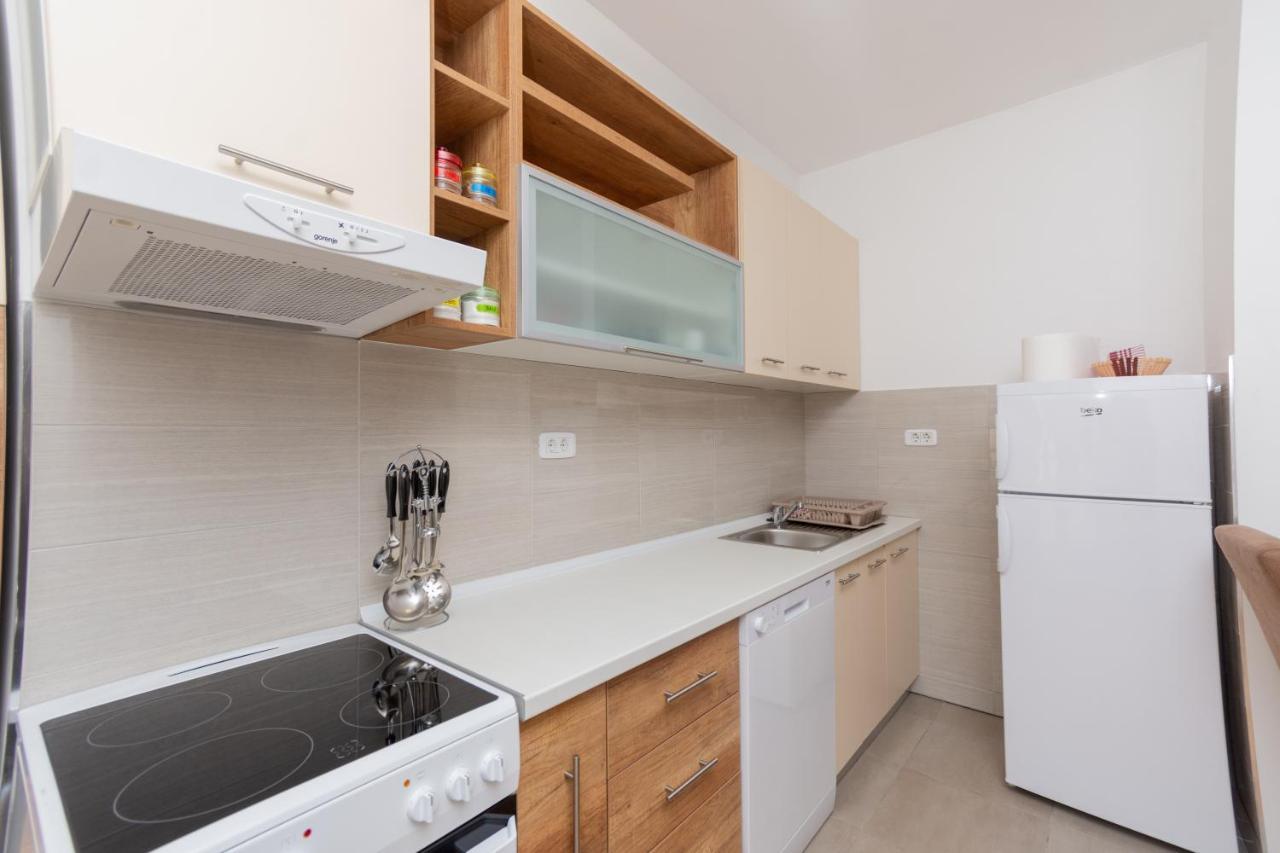 City Compass Apartment 2 Podgorica Exterior photo